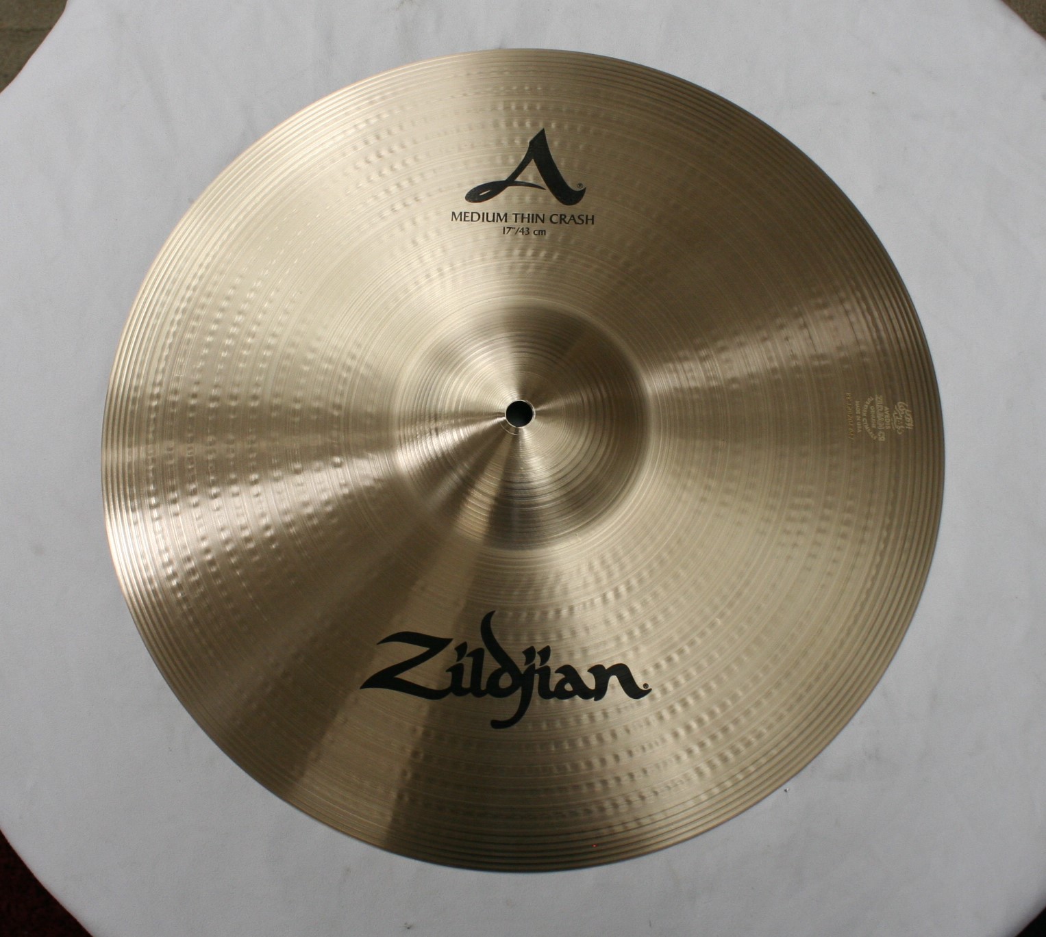zildjian A series 17 medium thin crash 1177