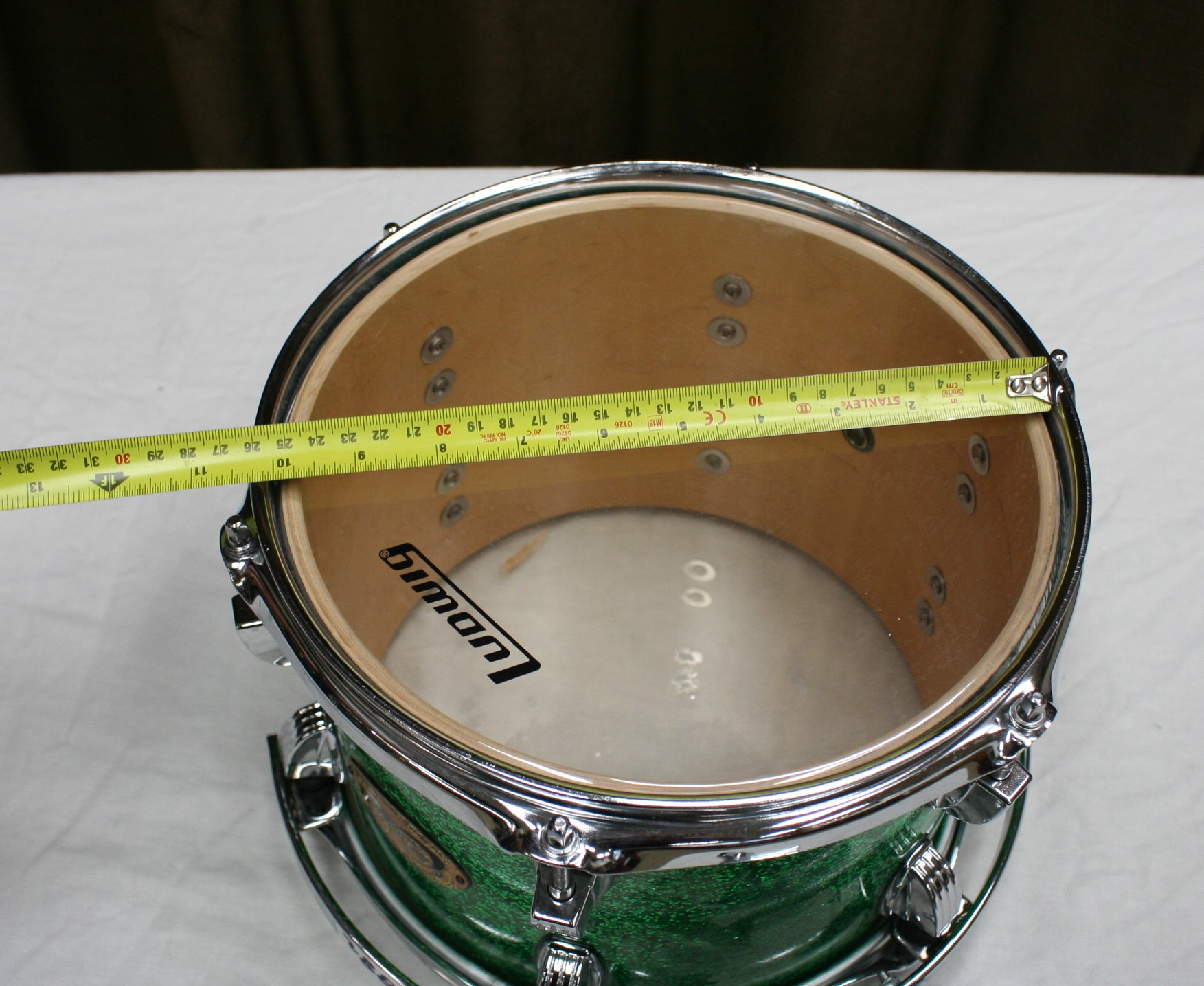 tom 882 ludwig centennial green sparkle 10 x 7.5