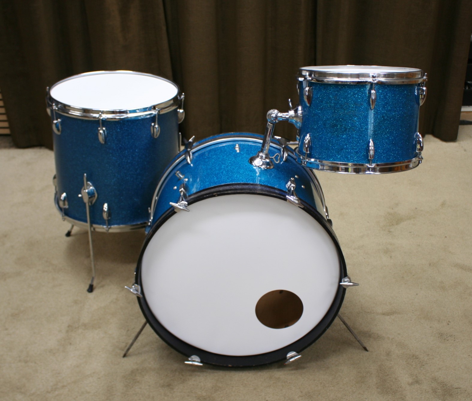 tromsa / pearl vintage shellset blue sparkle 20/12/16