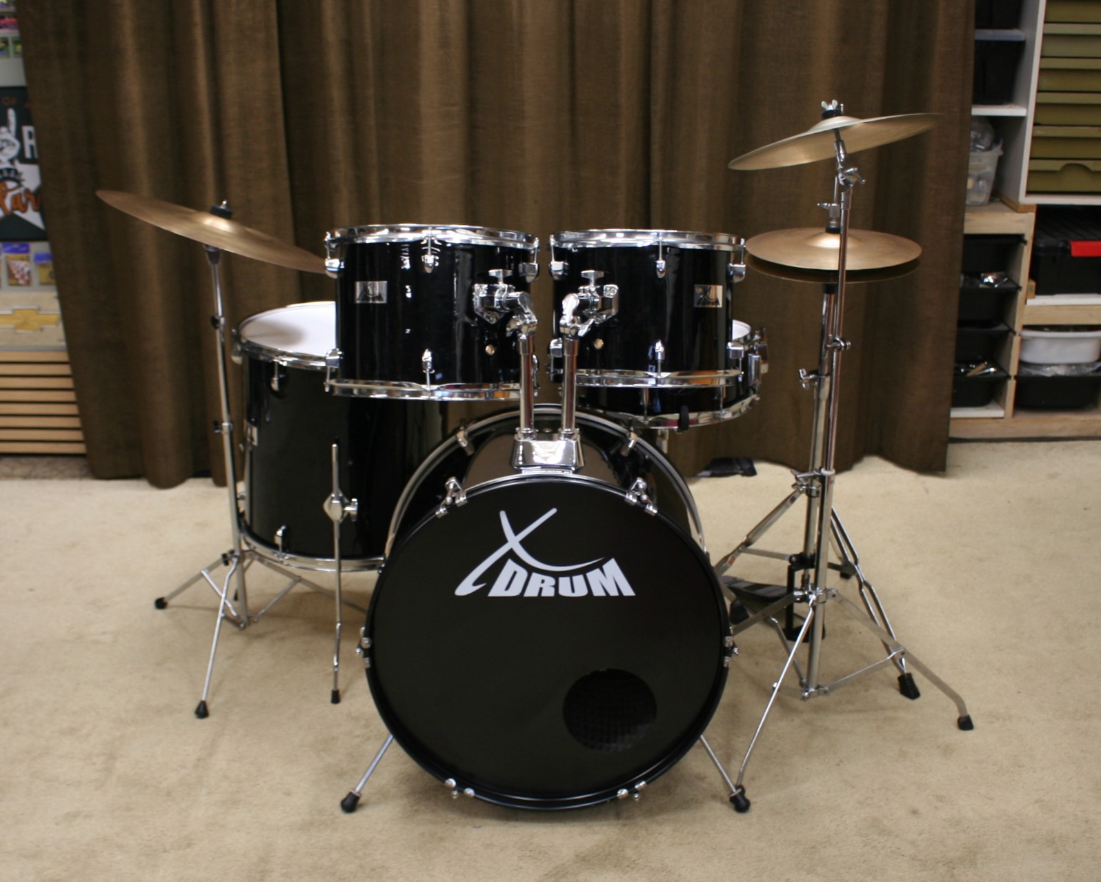 Xdrum zwart beginners drumstel 22/12/13/16/14sn bekkenset