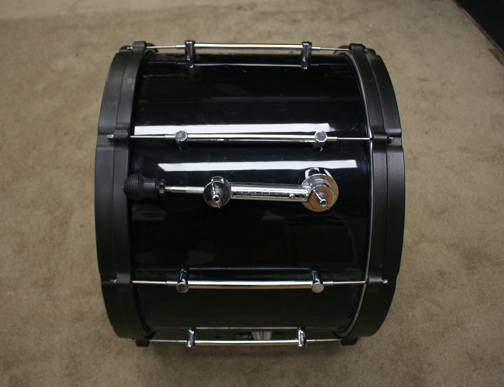 sonor force 2001 zwart bassdrum 22 x 16