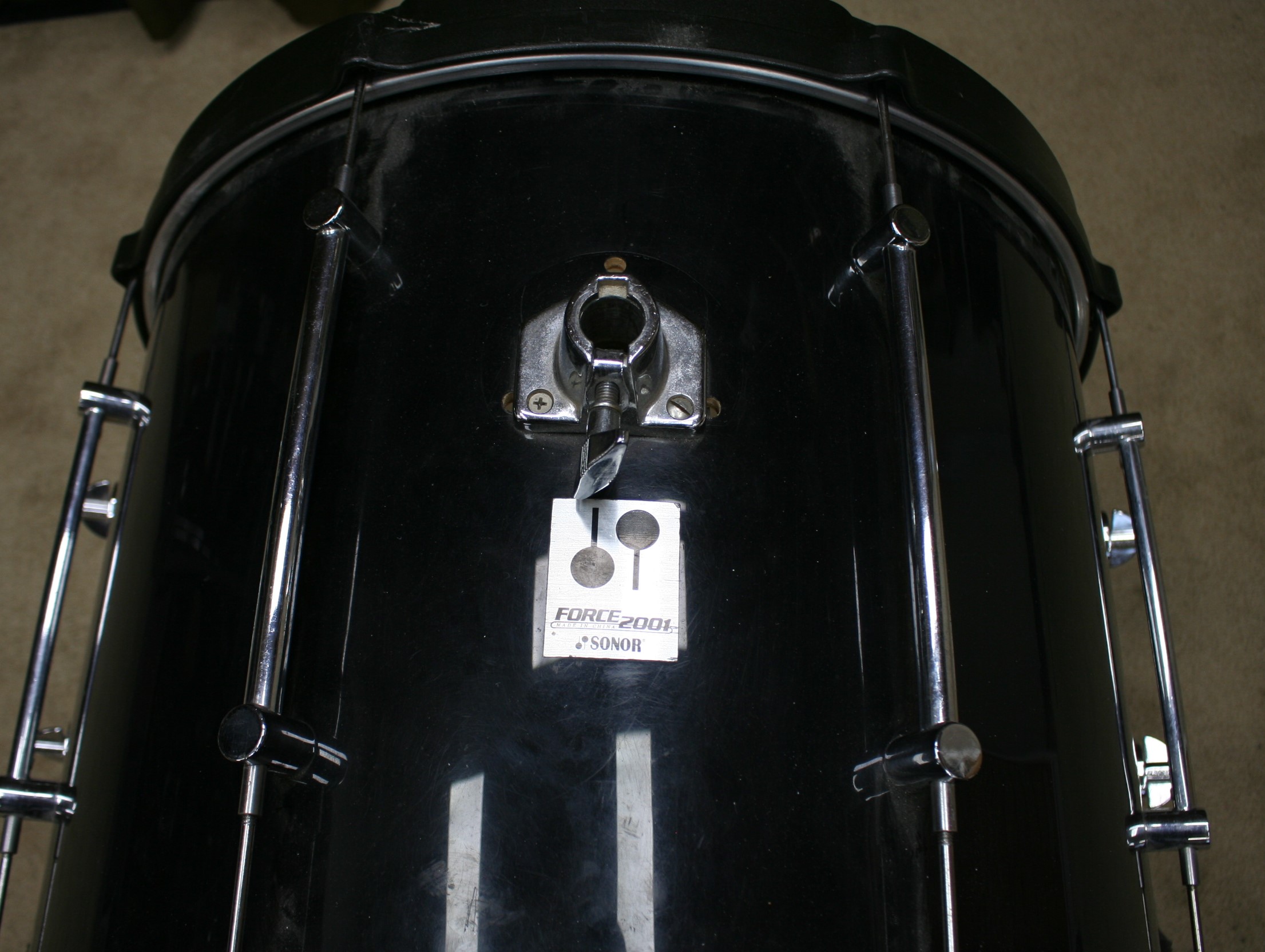 sonor force 2001 zwart bassdrum 22 x 16