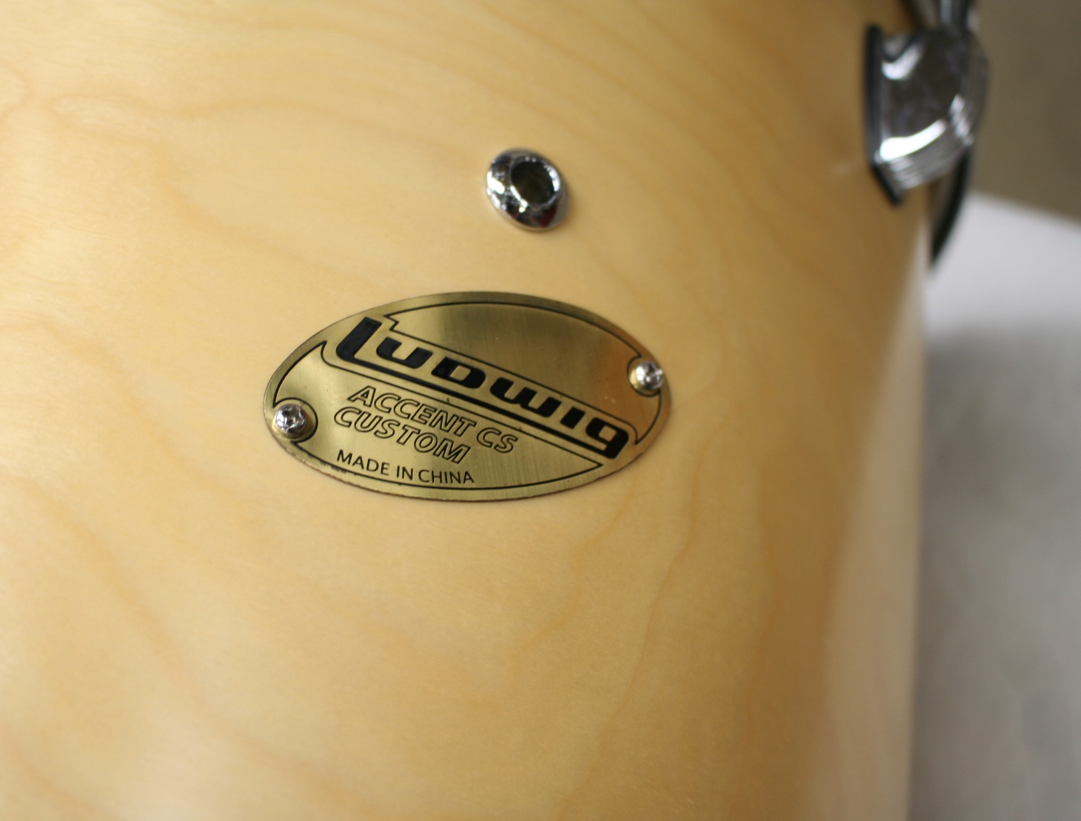 tom 900 ludwig accent cs custom natural 14 x 14