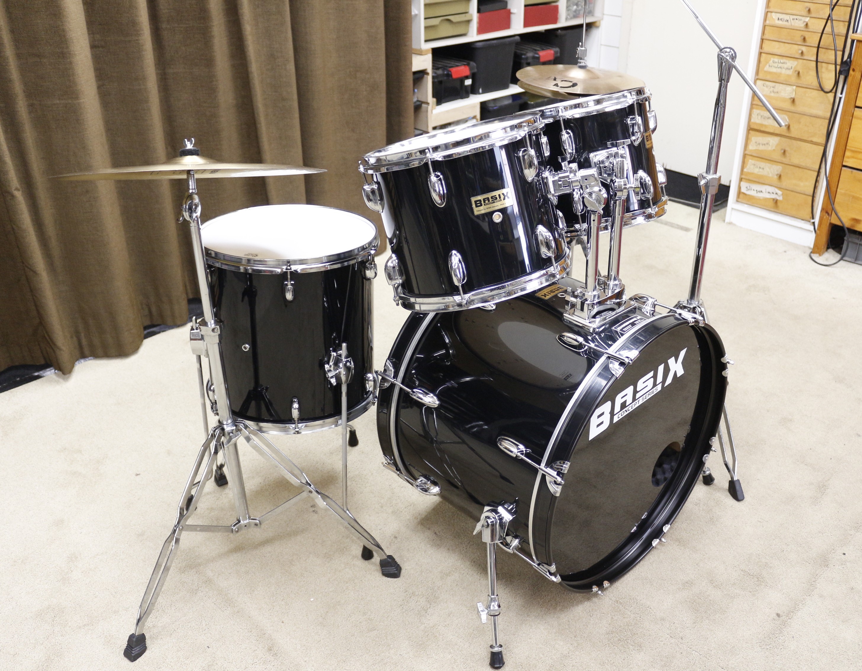 basix zwart beginners drumstel 22/10/12/14/14sn bekkenset
