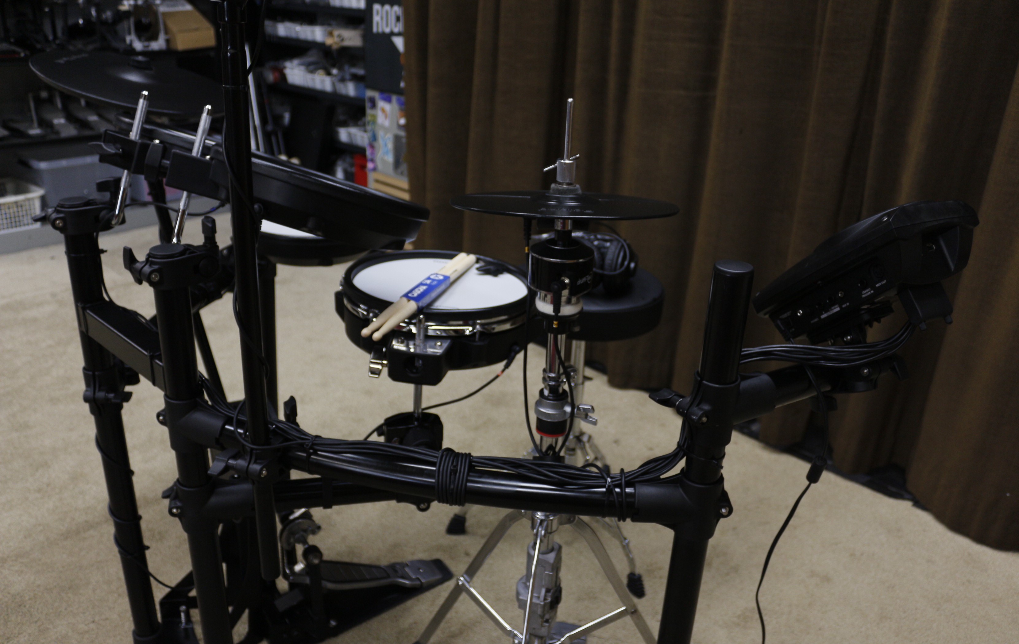 roland td11 electrisch drumstel