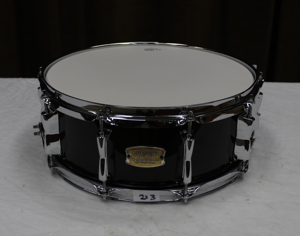 snare 213 yamaha stage custom all birch 1455RBL raven black
