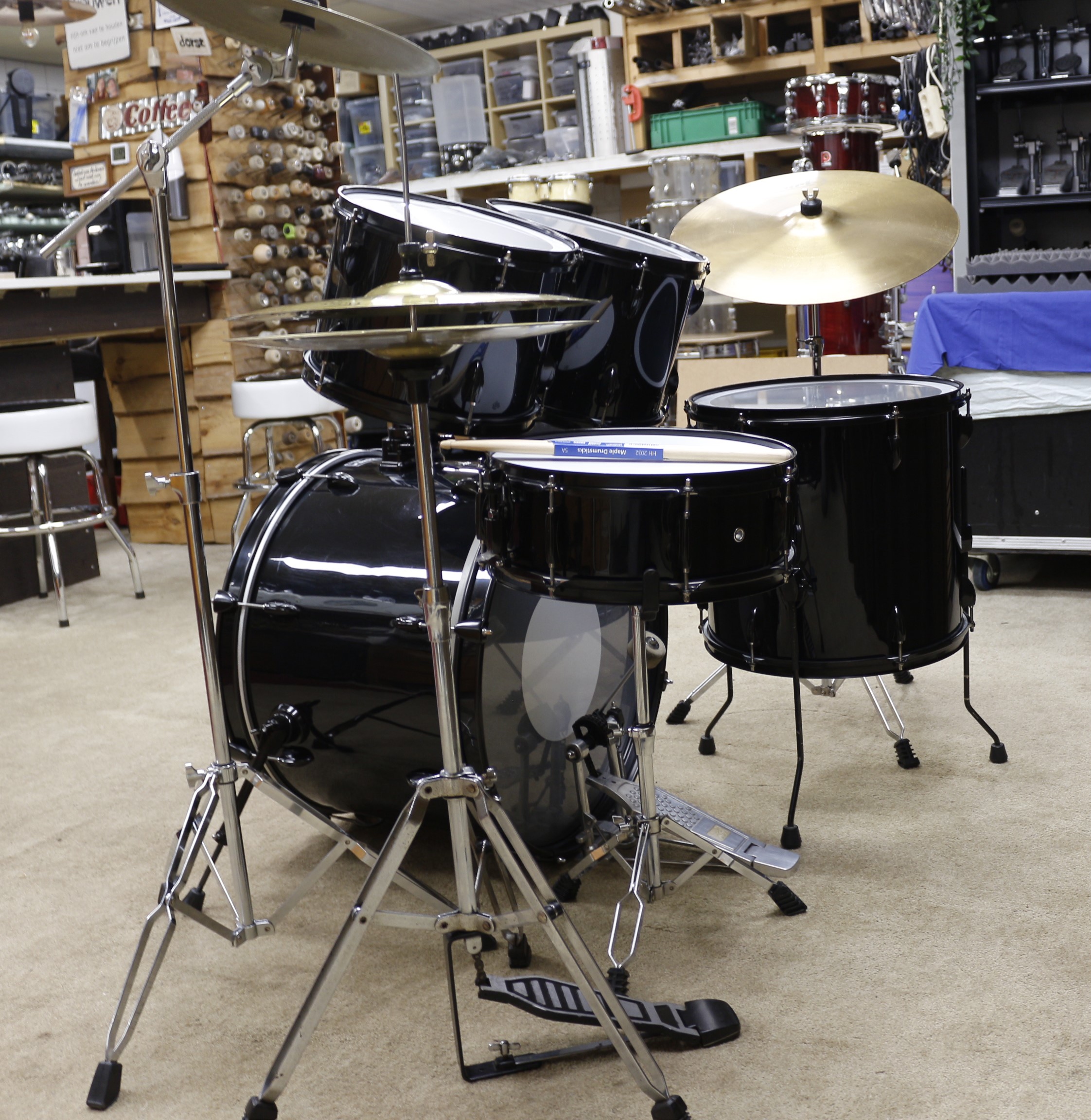 osan zwart beginners drumstel 22/12/13/16/14sn bekkenset