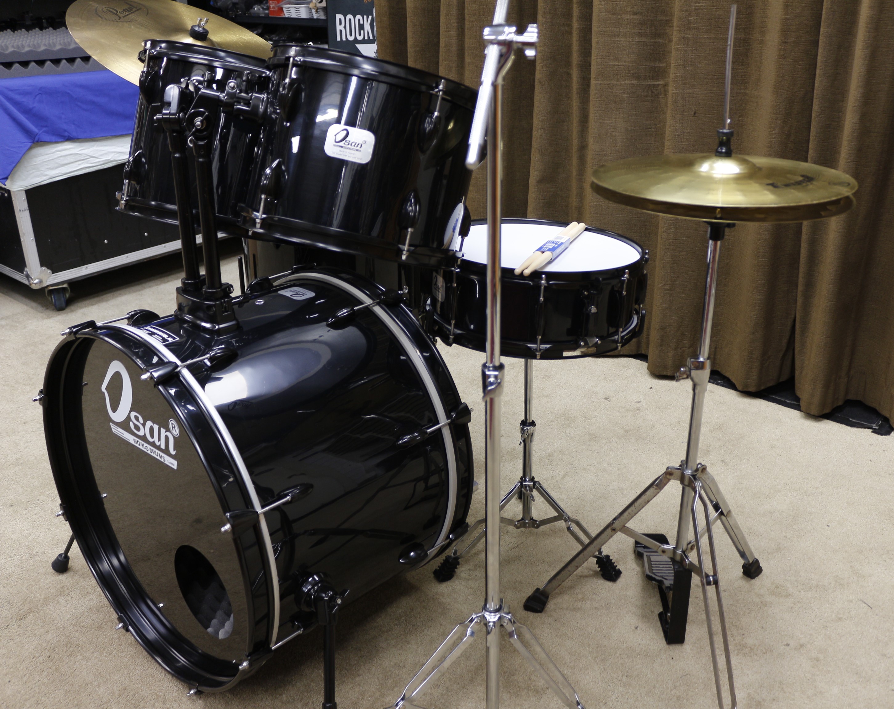 osan zwart beginners drumstel 22/12/13/16/14sn bekkenset