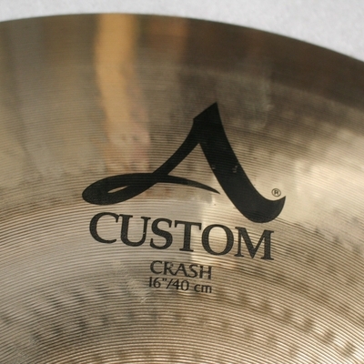 zildjian A custom 16 crash 1007