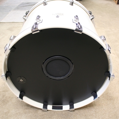 roland bassdrum pearl white 22 inch KD-22-PW