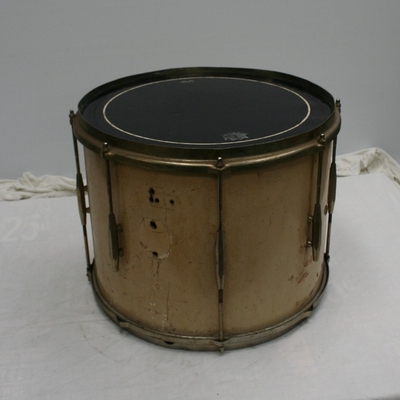 tom 809 triumph vintage 16 x 12