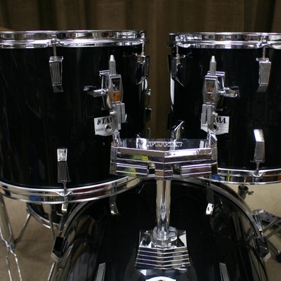 tama rockstar zwart 22/12/13/16/14sn bekkenset