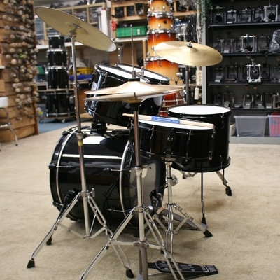 osan beginners drumstel zwart 20/10/12/14/14sn bekkenset