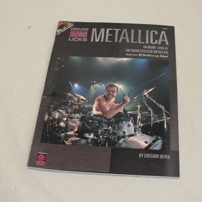 muziekboek 53 metallica met cd