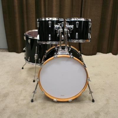 concorde custom drums shellset 22/12/13/16 zwart