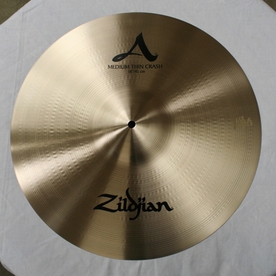 zildjian a series 18 medium thin crash 1445