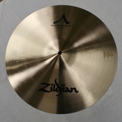 zildjian A series 16 medium thin crash 985