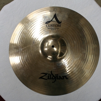 zildjian A custom 18 medium crash 1664