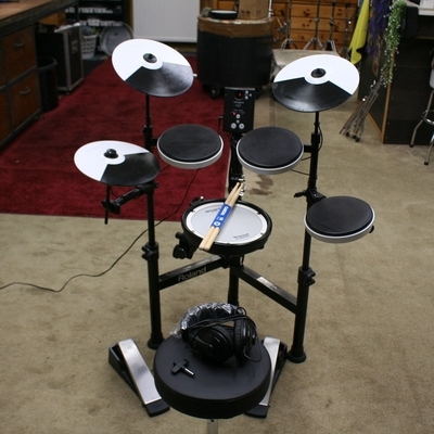 roland td1 electrisch drumstel met upgrade