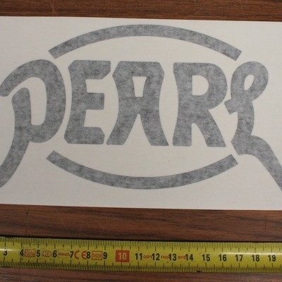 pearl vintage logo